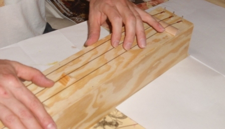 Bau von Saiteninstrumenten
